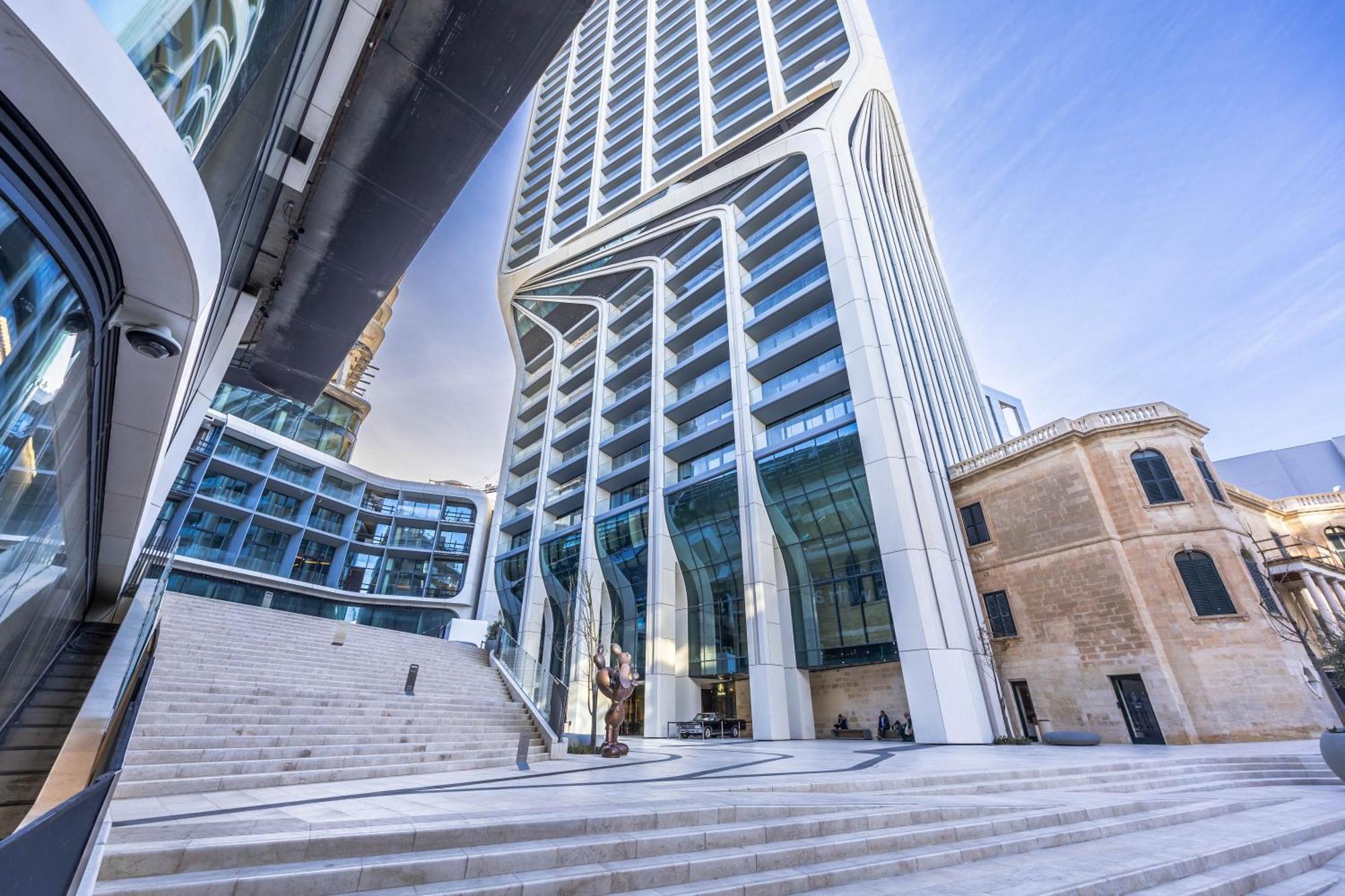 Ferienwohnung Skyline Serenity On The 25Th Floor In Mercury Tower San Ġiljan Exterior foto