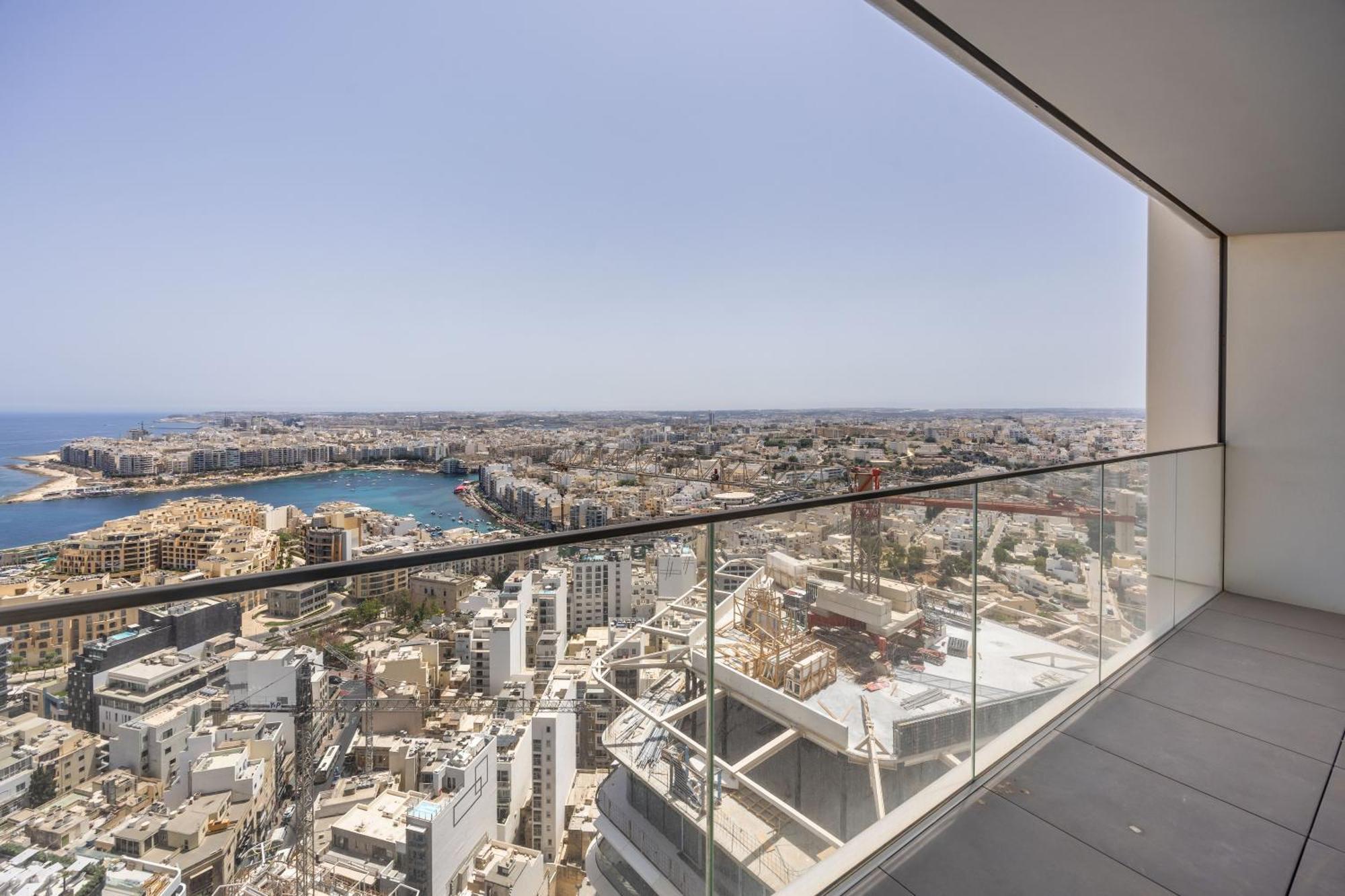 Ferienwohnung Skyline Serenity On The 25Th Floor In Mercury Tower San Ġiljan Exterior foto